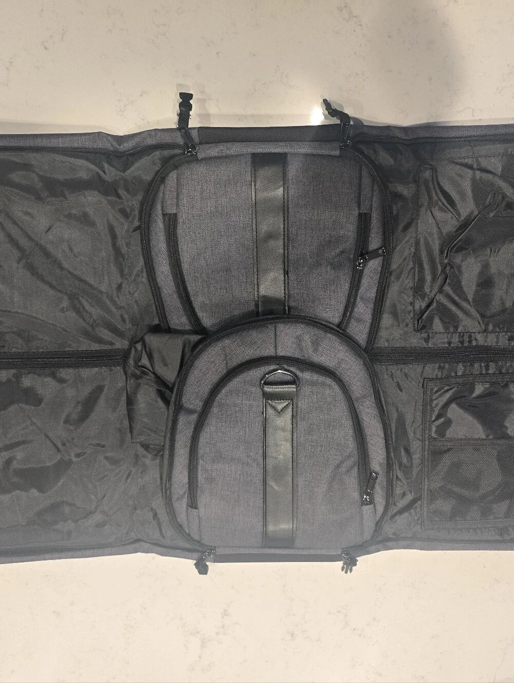 NEW w/Tags Ovente 2-in-1 Convertible Garment Duffel Bag Travel Carry-On Luggage